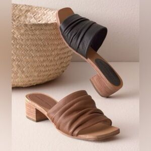 Huma Blanco Dalia Sandals in Black Leather